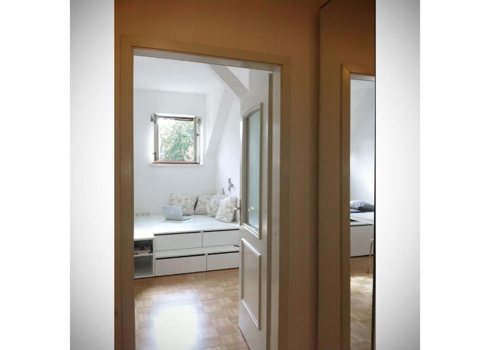 The Cute, Sunny Apartment In The Center +P Ljubljana Exterior foto